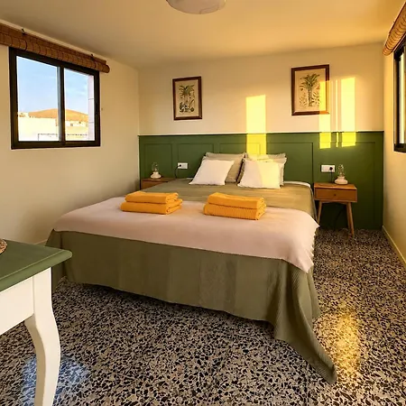 Sunset Terrace - Ocean View - Floor
